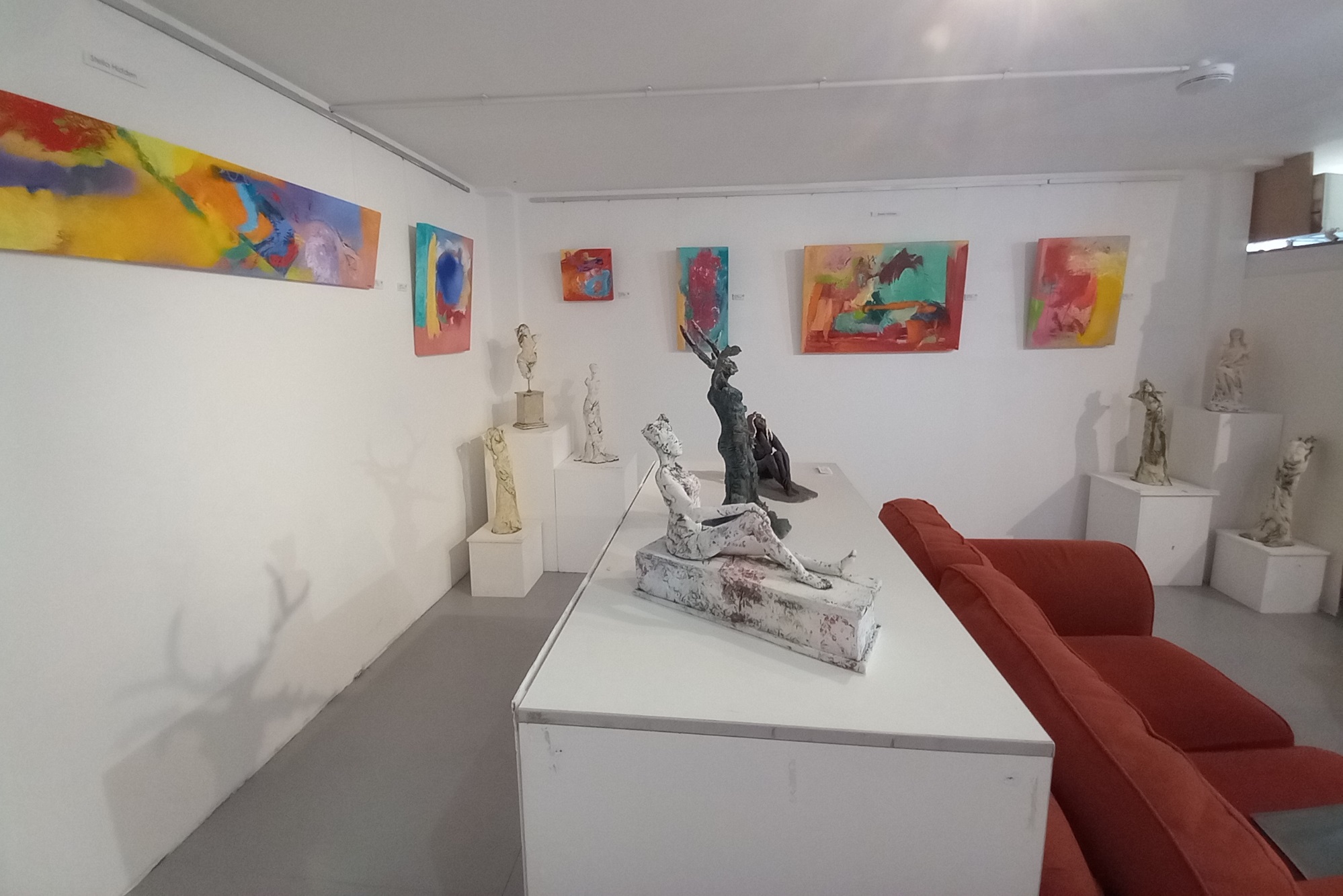 Stella Hidden's work in exhibition, Apple Store Gallery 2021
