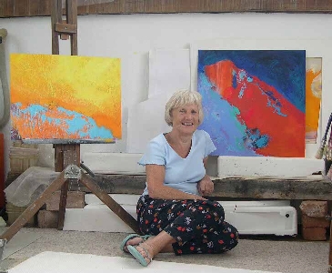Stella Hidden with 'Tingle' and 'Zing' in her studio
